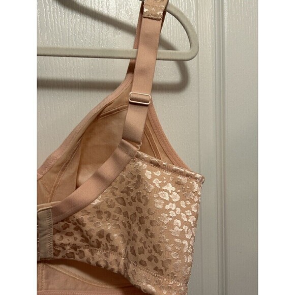 Deyllo Women’s Adjustable Strap Minimizer Full Coverage Bra Size 40H Pink Nude - Picture 5 of 16